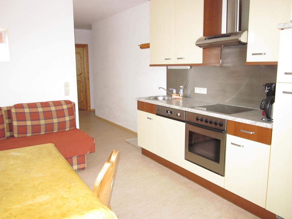 Appartement Zum Roessl Ramsau am Dachstein Ruang foto