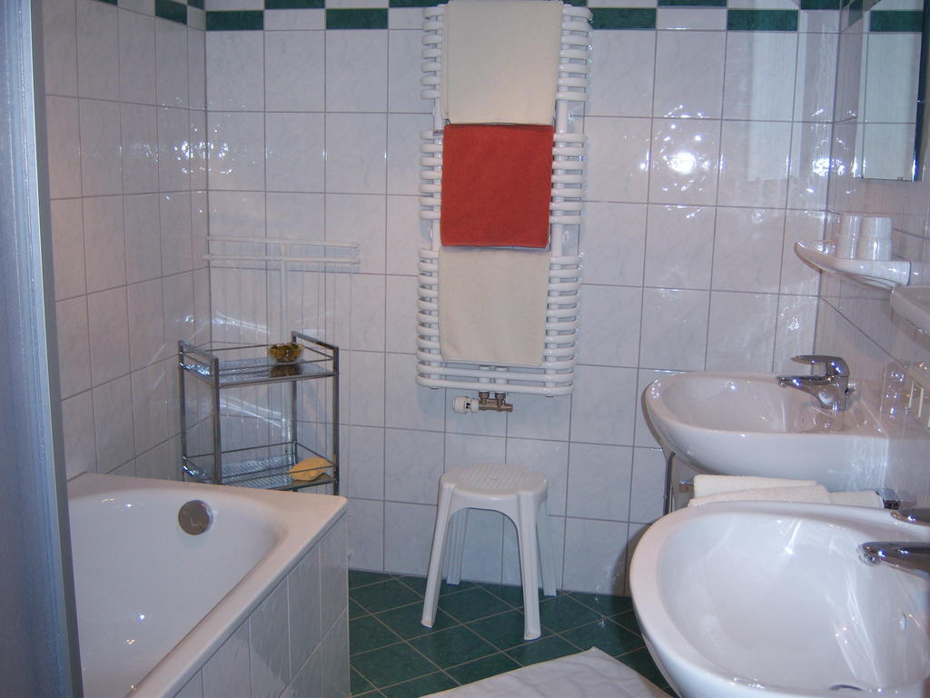 Appartement Zum Roessl Ramsau am Dachstein Ruang foto