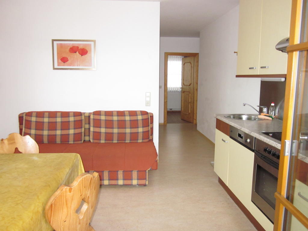 Appartement Zum Roessl Ramsau am Dachstein Ruang foto