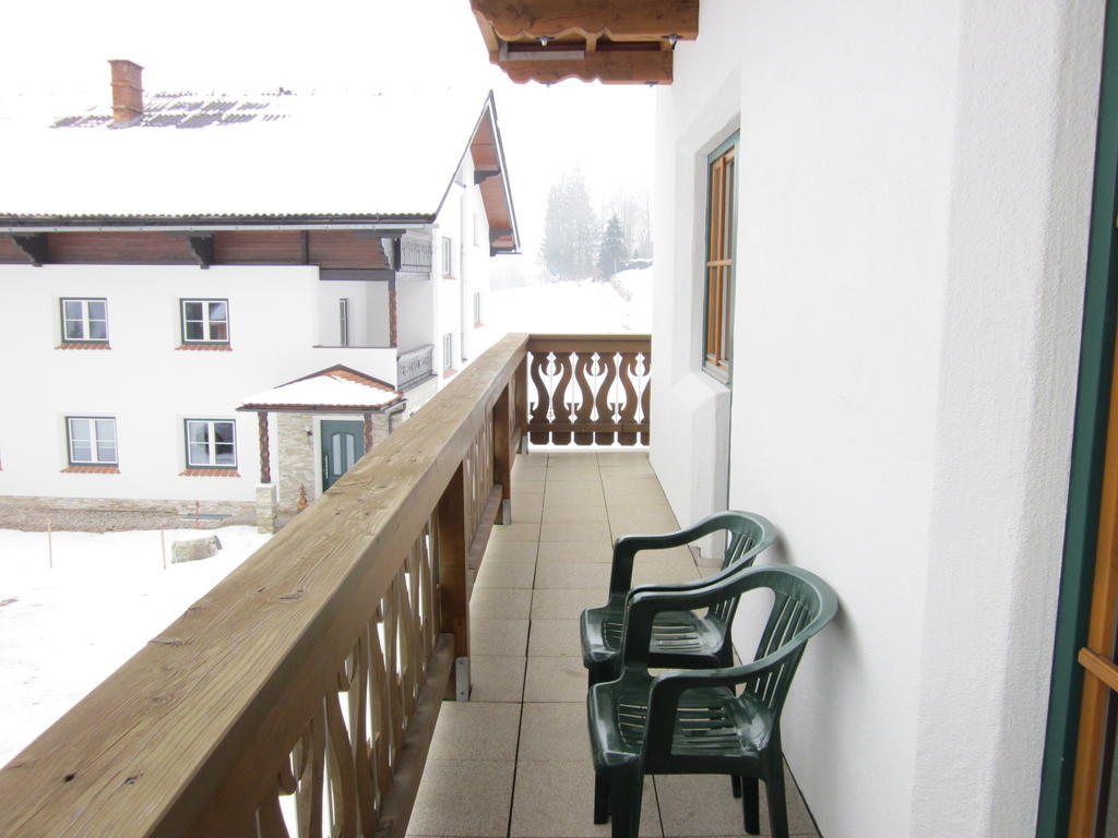 Appartement Zum Roessl Ramsau am Dachstein Ruang foto